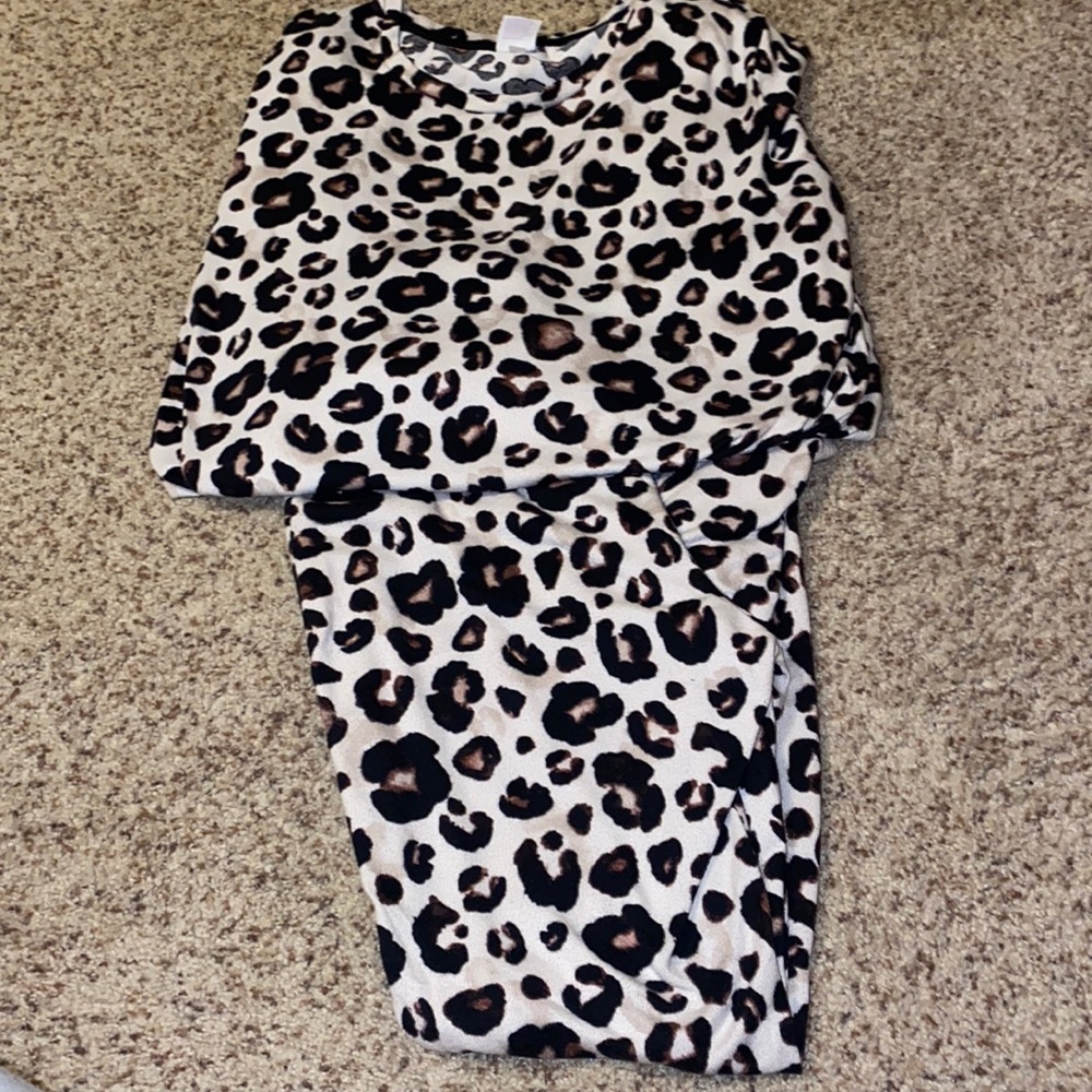 Womens lounge wear set